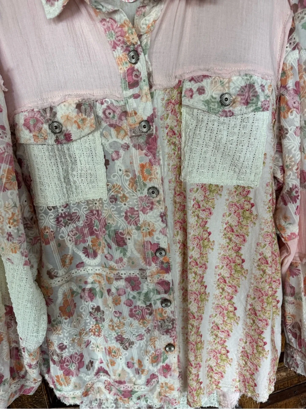 POL Patchwork Floral Button-Up Shirt Jacket in Pink & Cream - Picture 6 of 10